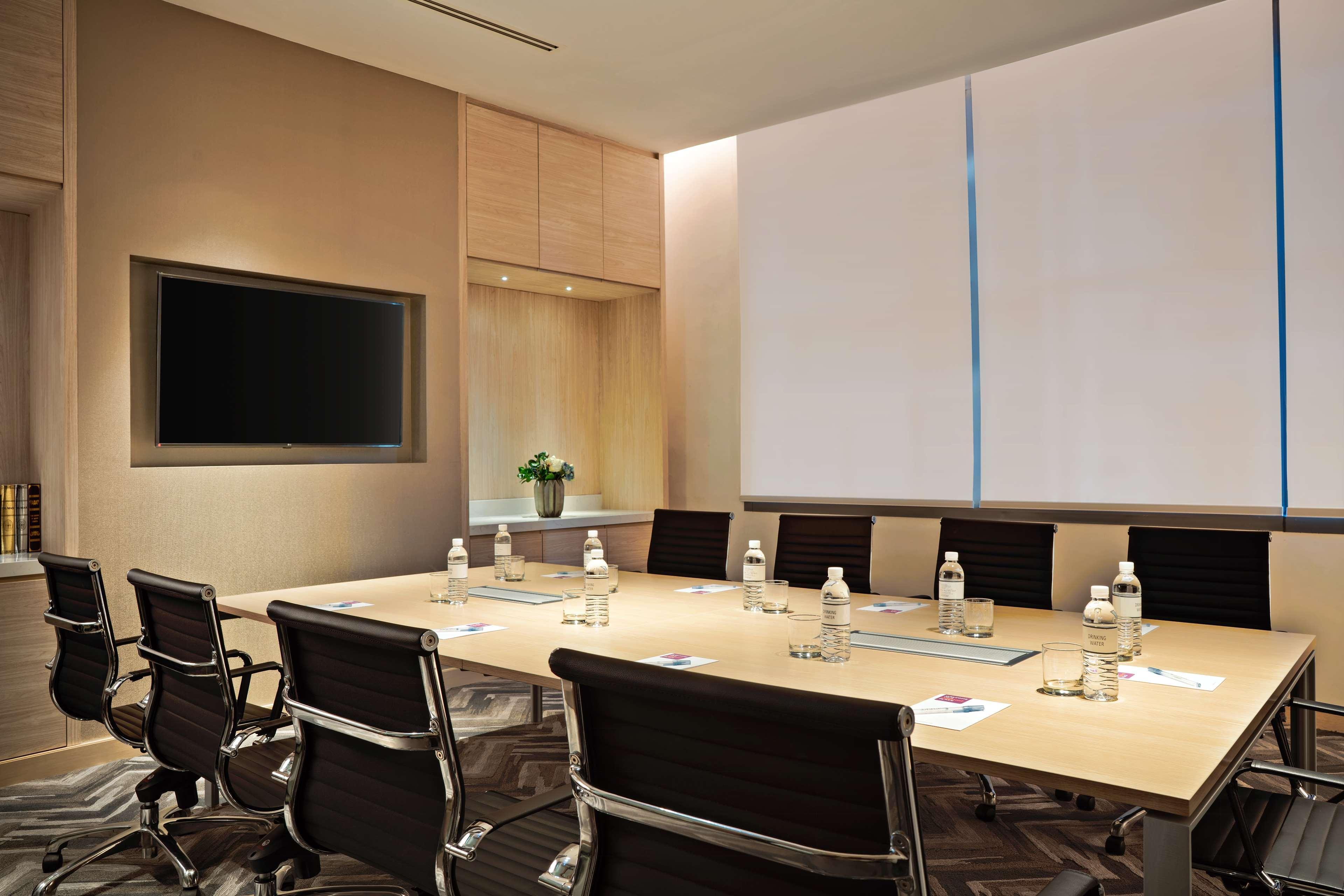 Hyatt Place Bangkok Sukhumvit 24 Esterno foto