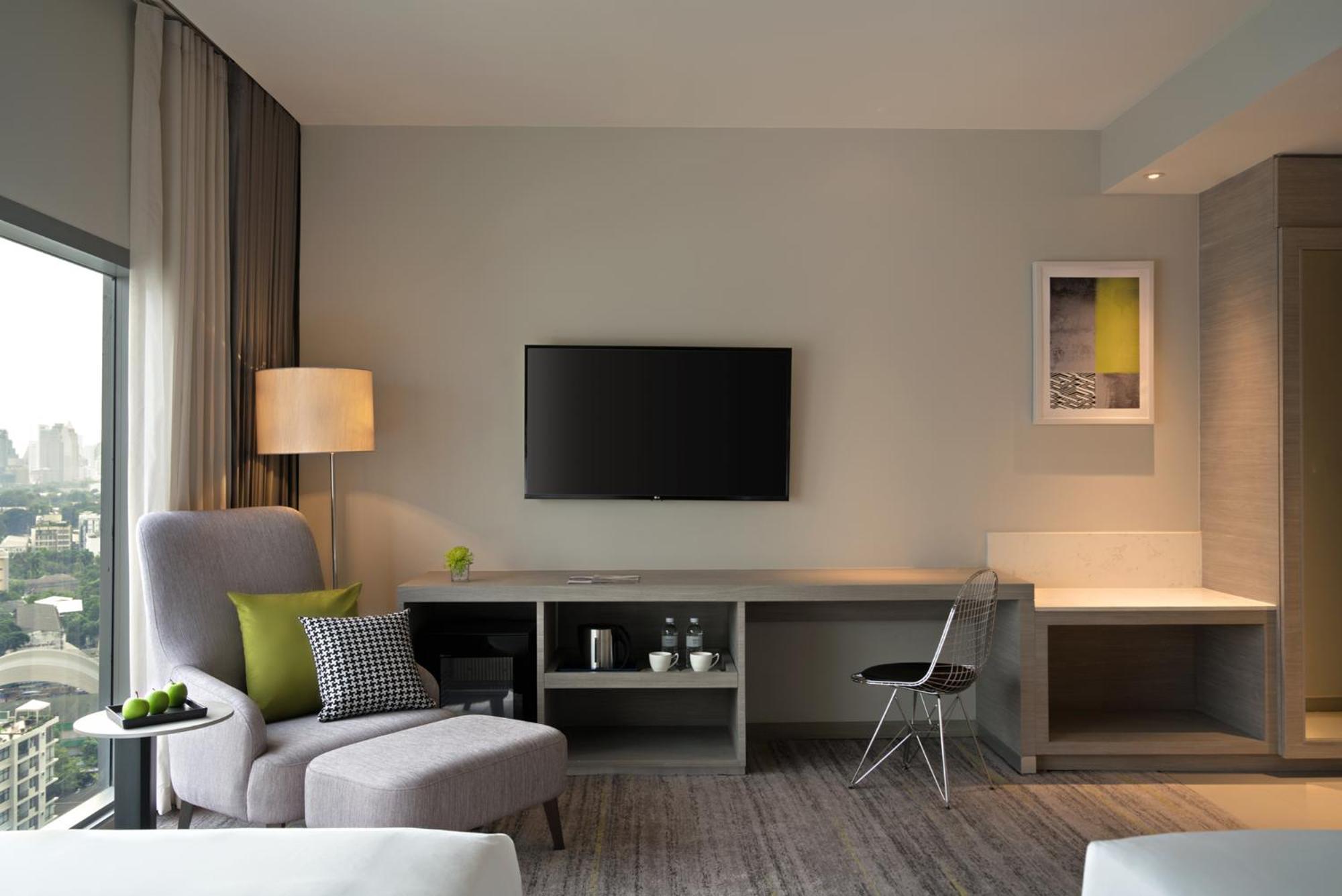 Hyatt Place Bangkok Sukhumvit 24 Esterno foto