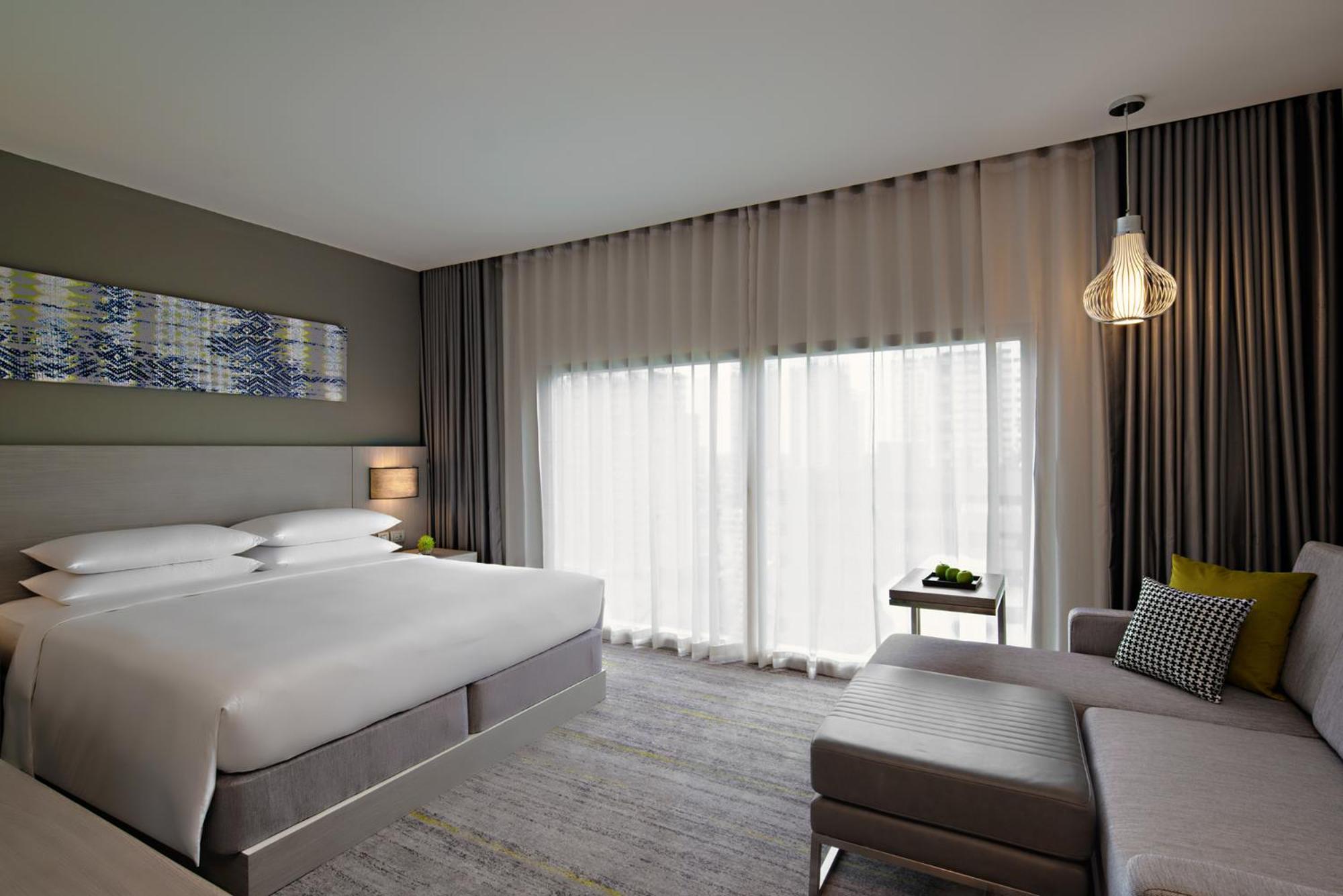 Hyatt Place Bangkok Sukhumvit 24 Esterno foto